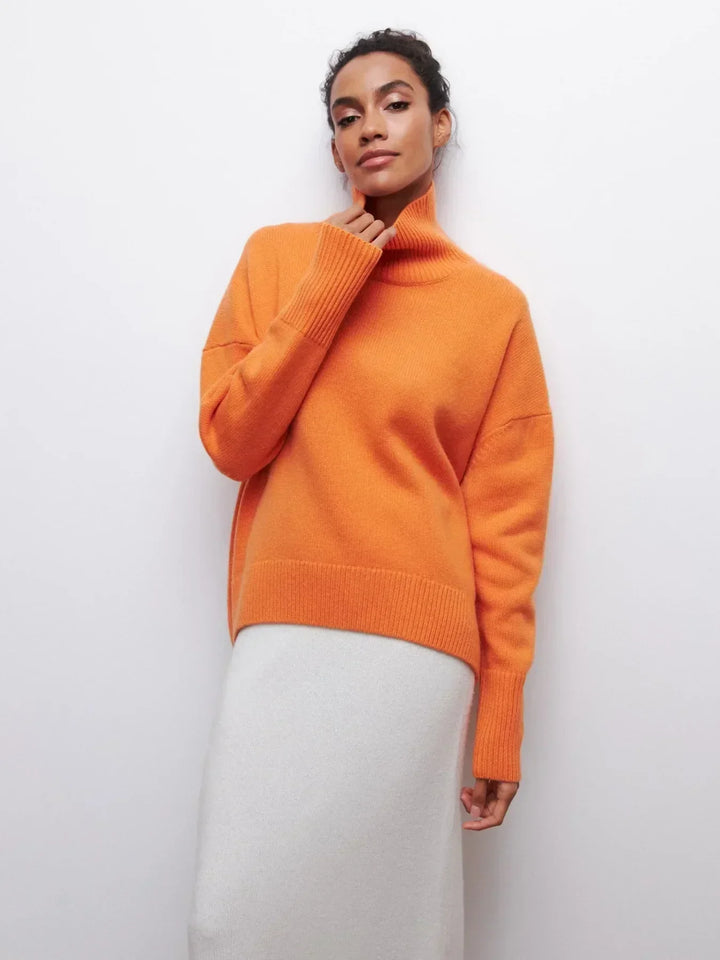 Olivia | Sweater with Turtle Neck