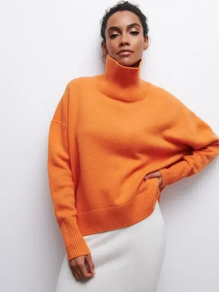 Olivia | Sweater with Turtle Neck